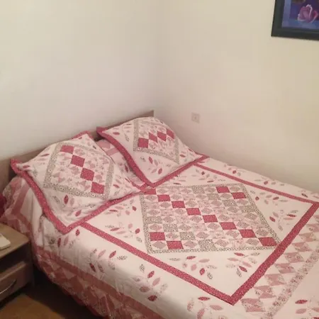 アパート De 50m2 En Rez De Jardin - 3 Etoiles