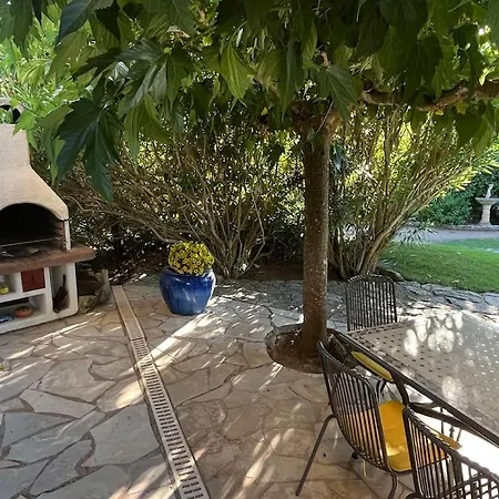 アパート De 50m2 En Rez De Jardin - 3 Etoiles *